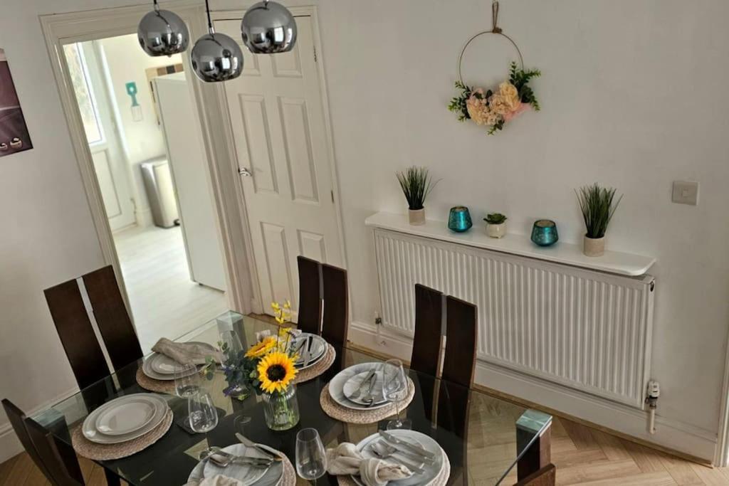 Alfred House Apartment Ripley  Luaran gambar