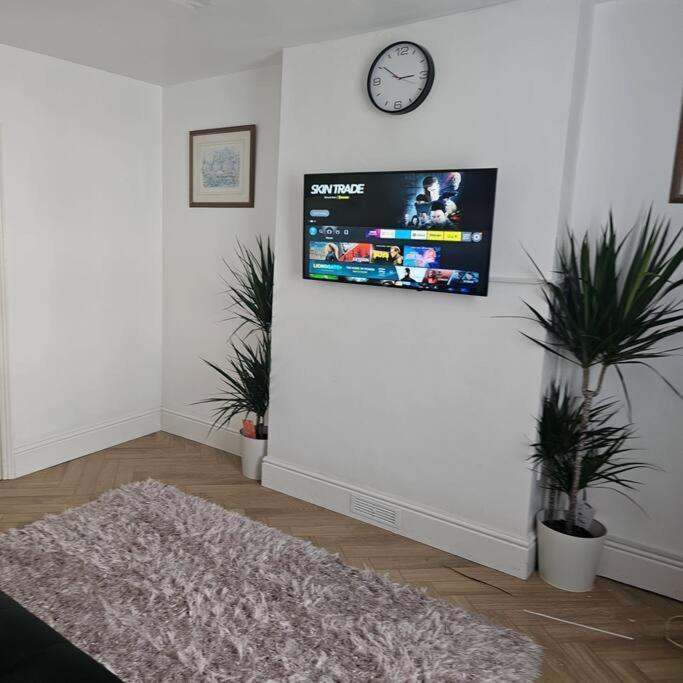 Alfred House Apartment Ripley  Luaran gambar